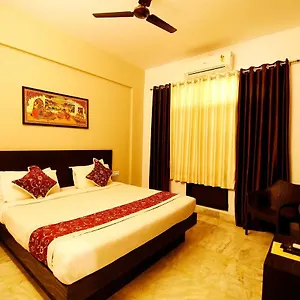 *** Hotel Ace India